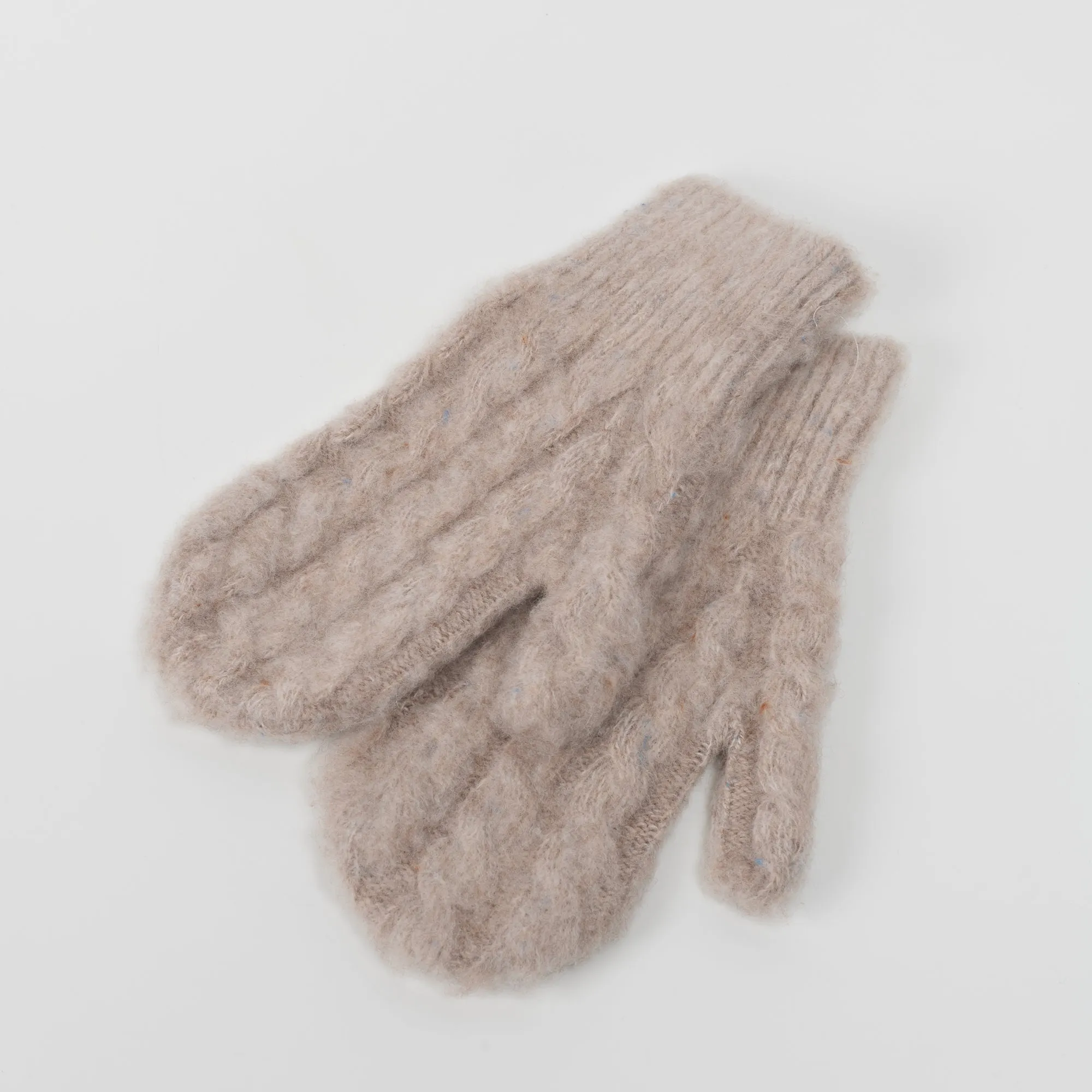 Cable Knit Mittens 29