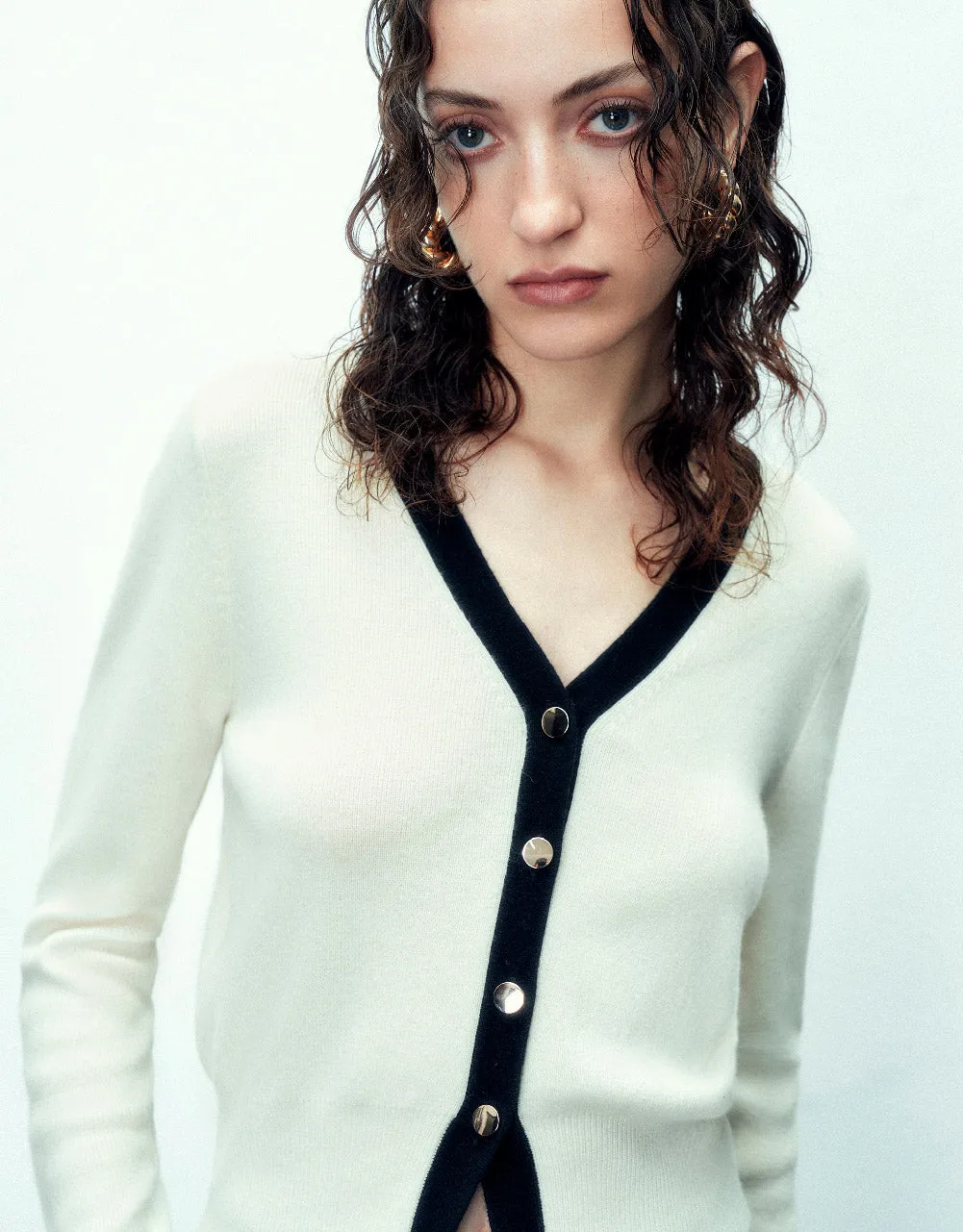 Cashmere V-Neck Knitted Cardigan