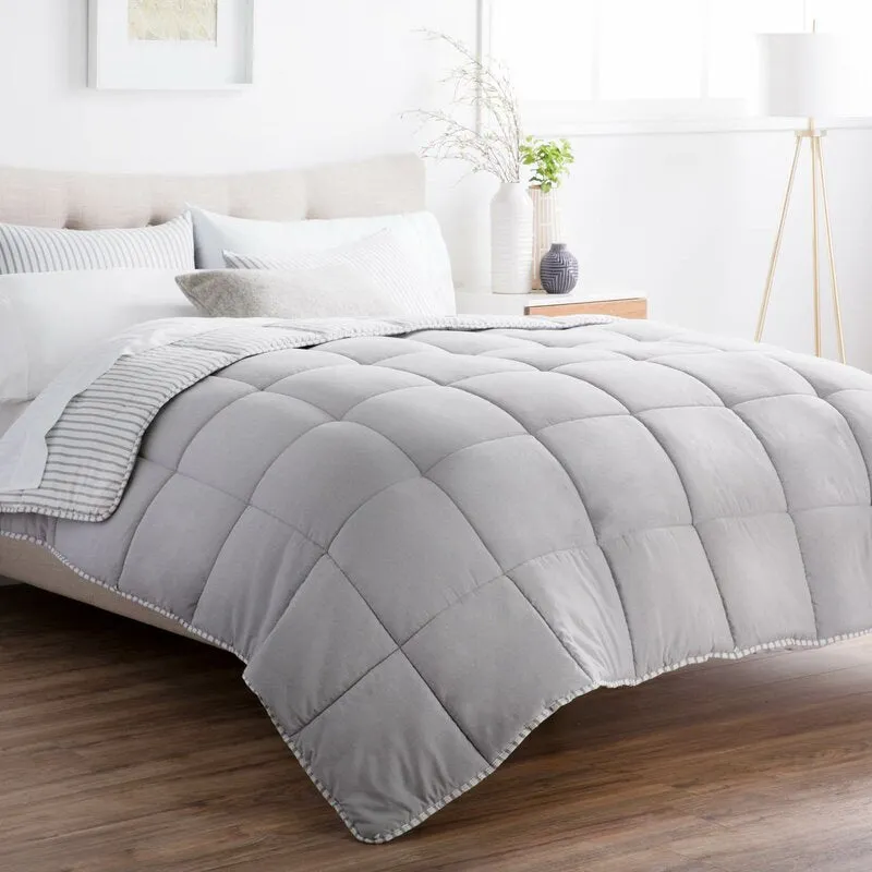 Darirea All Season Microfiber Down Alternative Comforter