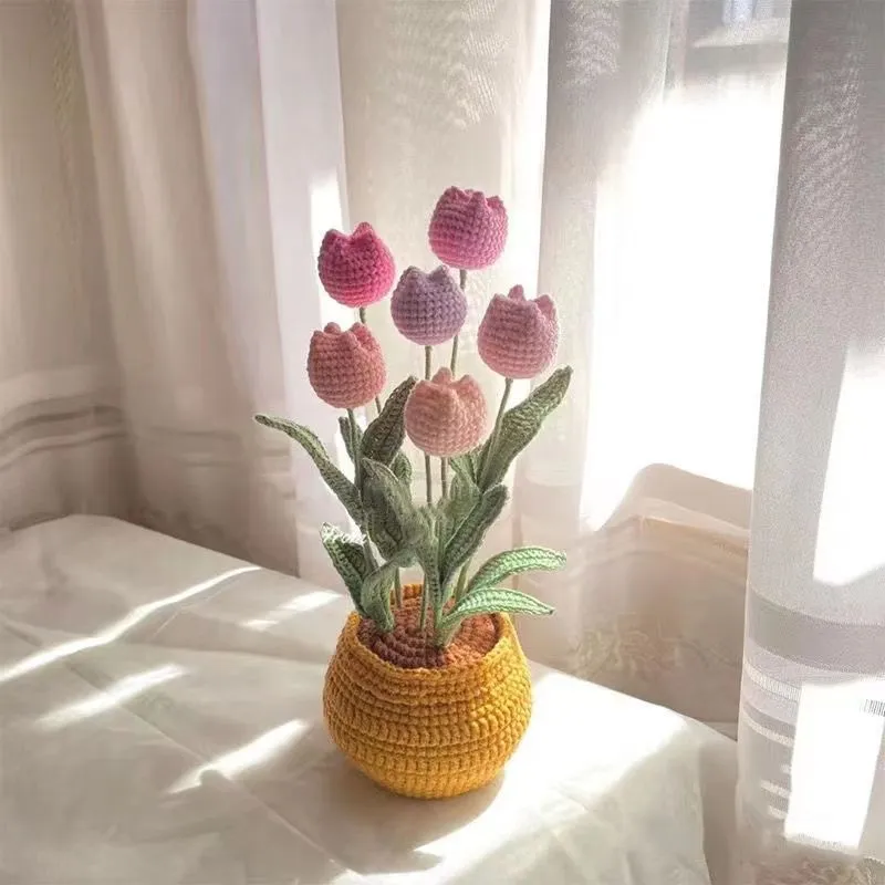 DIY knitted tulip pot decoration MK18502