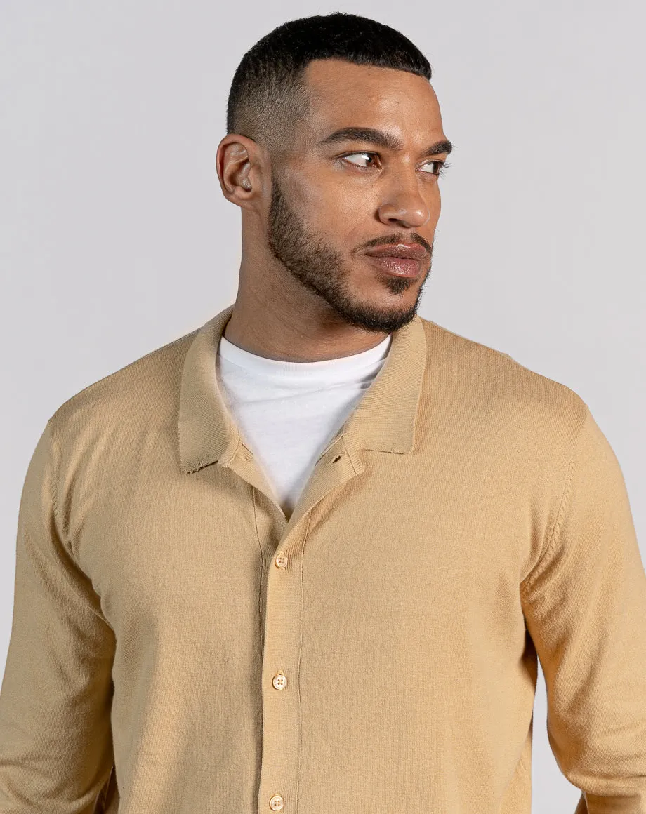 ESSENTIAL BUTTON THROUGH KNITTED SHIRT - CAMEL