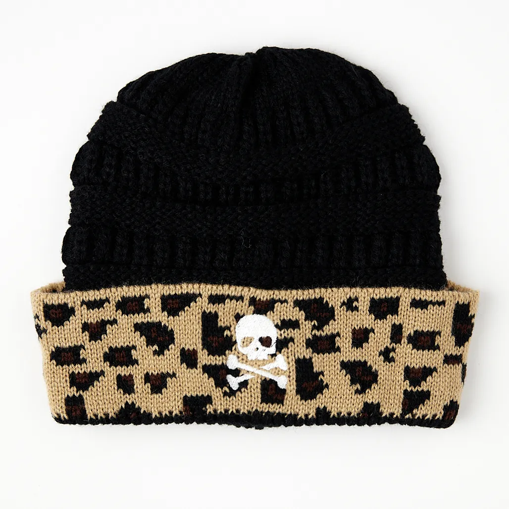 Skull & Crossbones Black Knitted Leopard Beanie